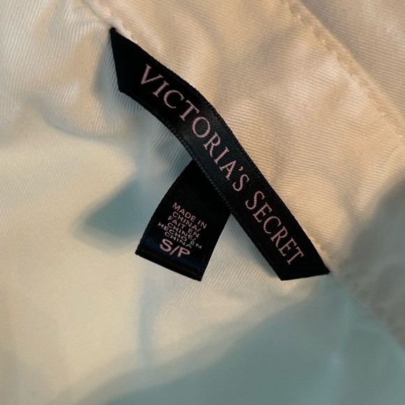 VICTORIAS SECRET OMBRÉ BUTTON DOWN SHIRT - Picture 4 of 4